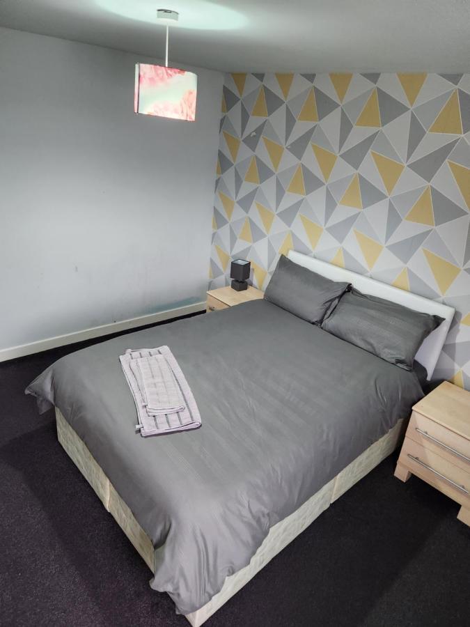 No 11 3 Bed Serviced Appartment Town Centre Girvan Kültér fotó