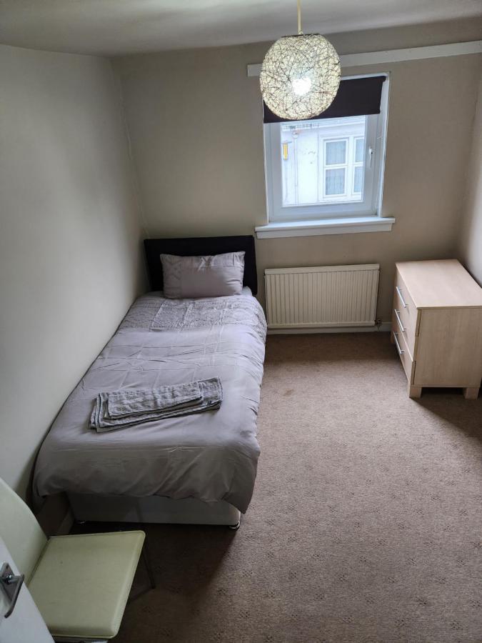 No 11 3 Bed Serviced Appartment Town Centre Girvan Kültér fotó